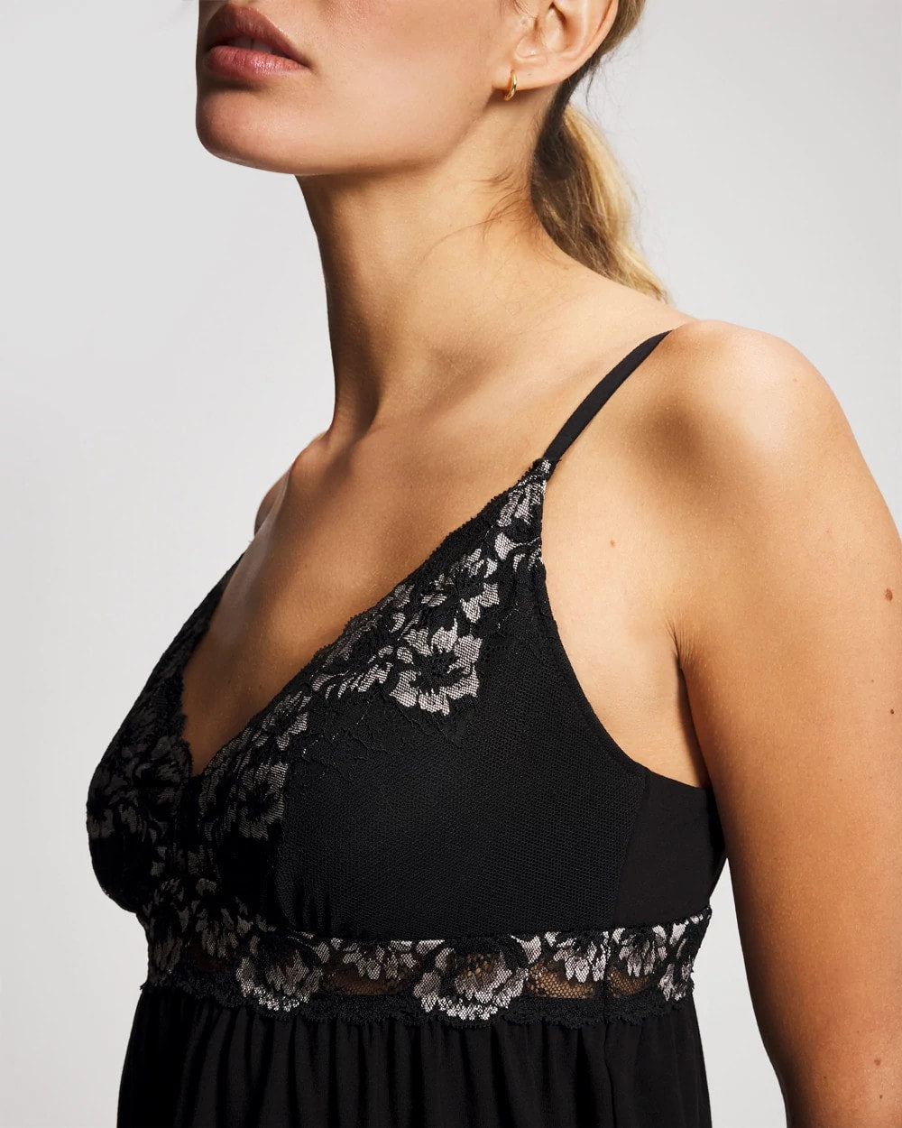 BLACK - Soft Support Cami