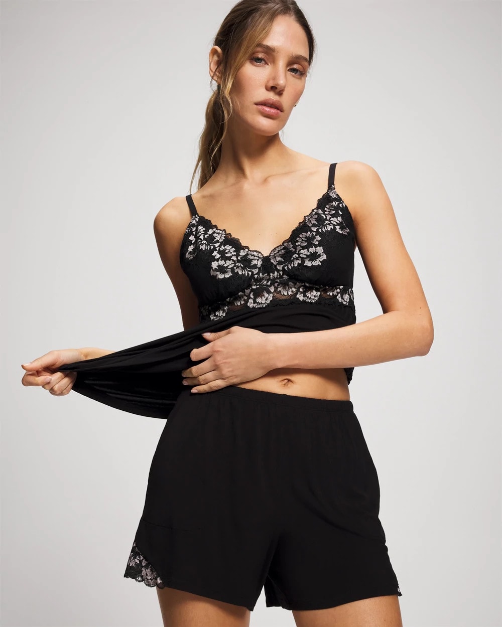 BLACK - Lace Trim Shorts