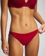 PAINT THE TOWN RED - Lace Back Bikini Panty