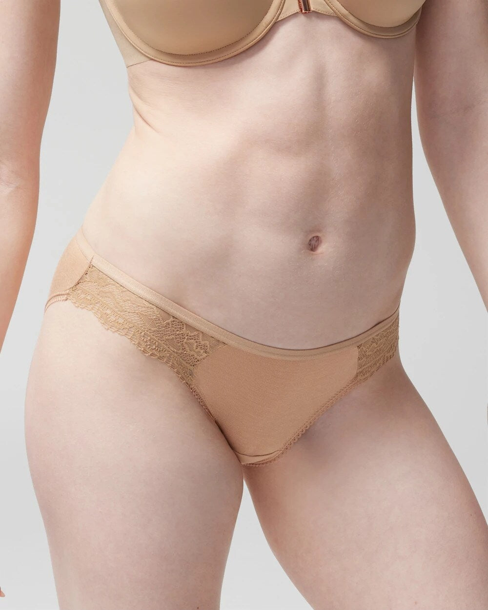 WARM AMBER - Bikini Panty with Enchanting Lace