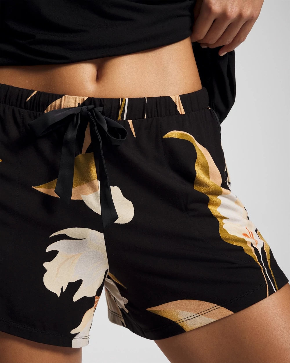 MYSTIC BLOOMS BLACK MID - Satin Trim Pajama Short
