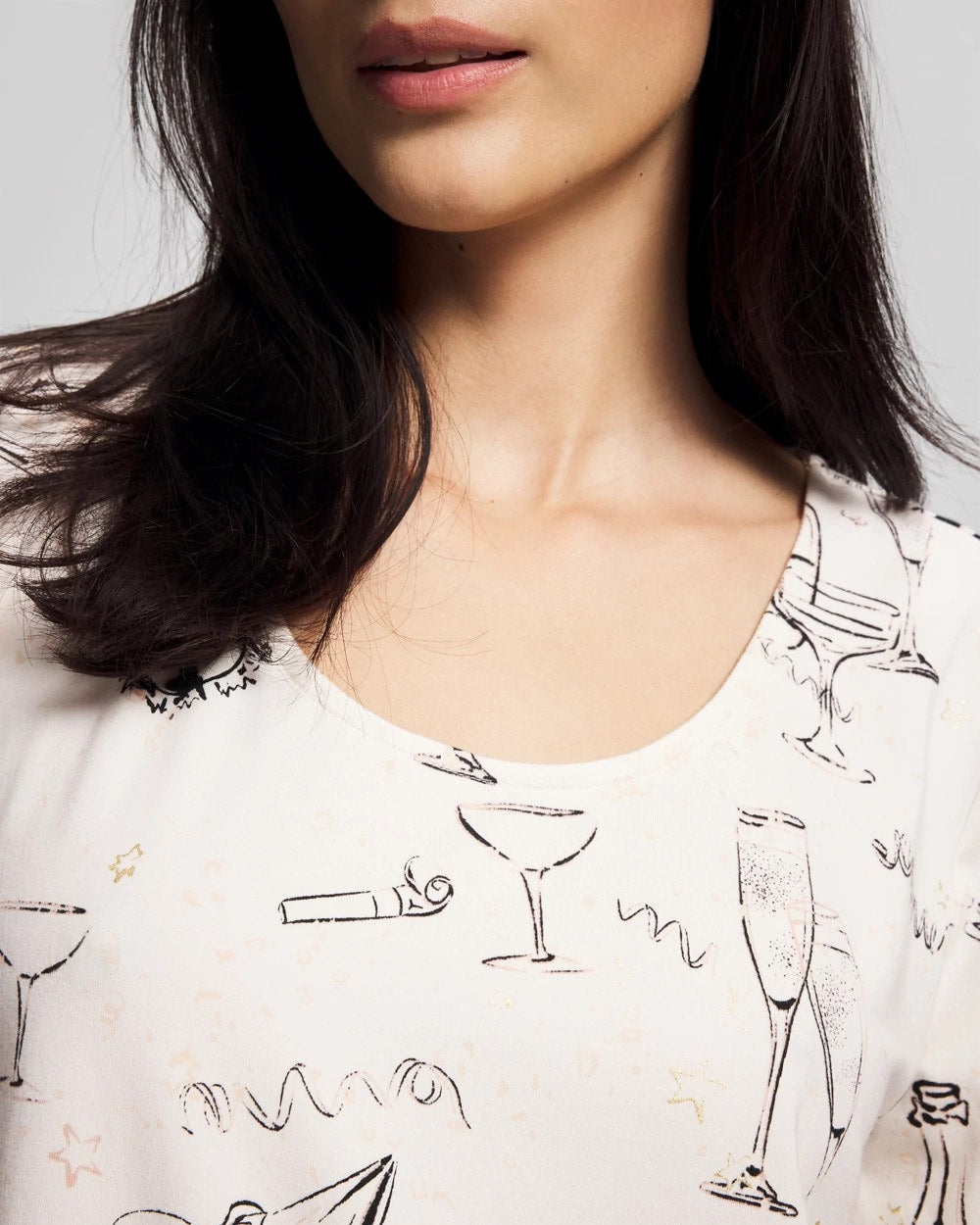 FIZZ THE SEASON FOIL - Long-Sleeve Sleepshirt