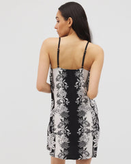 STAMPED FLORAL SCARF BLK - Flyaway Chemise