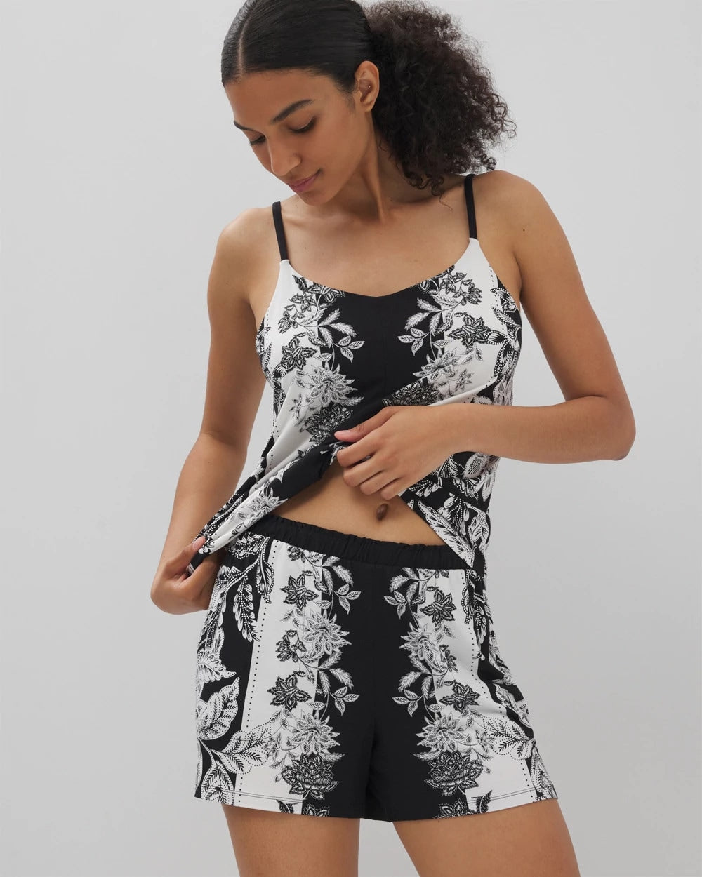 STAMPED FLORAL SCARF BLK - Pajama Shorts
