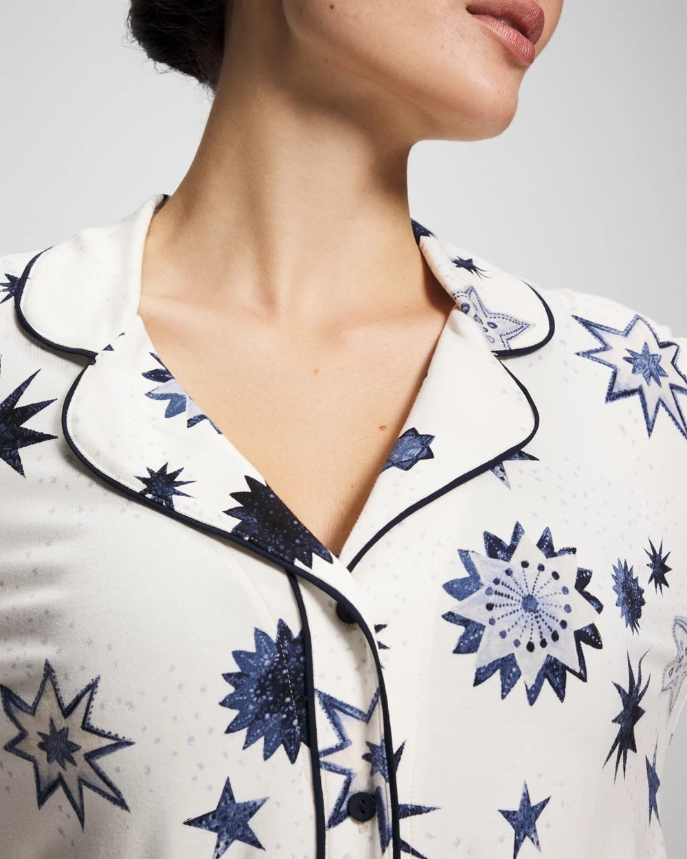CELESTIAL CHARMS CHAMP - Cool Nights Long Sleeve Notch Collar with Piped Placket Pajama Top