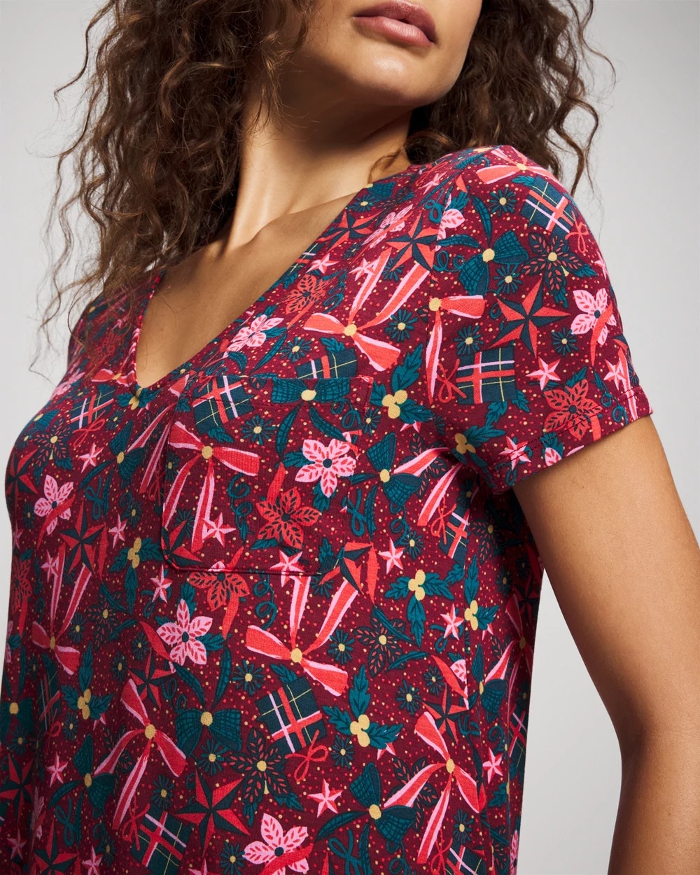 HOLLY JOLLY RED VELVET - Short Sleeve Sleepshirt
