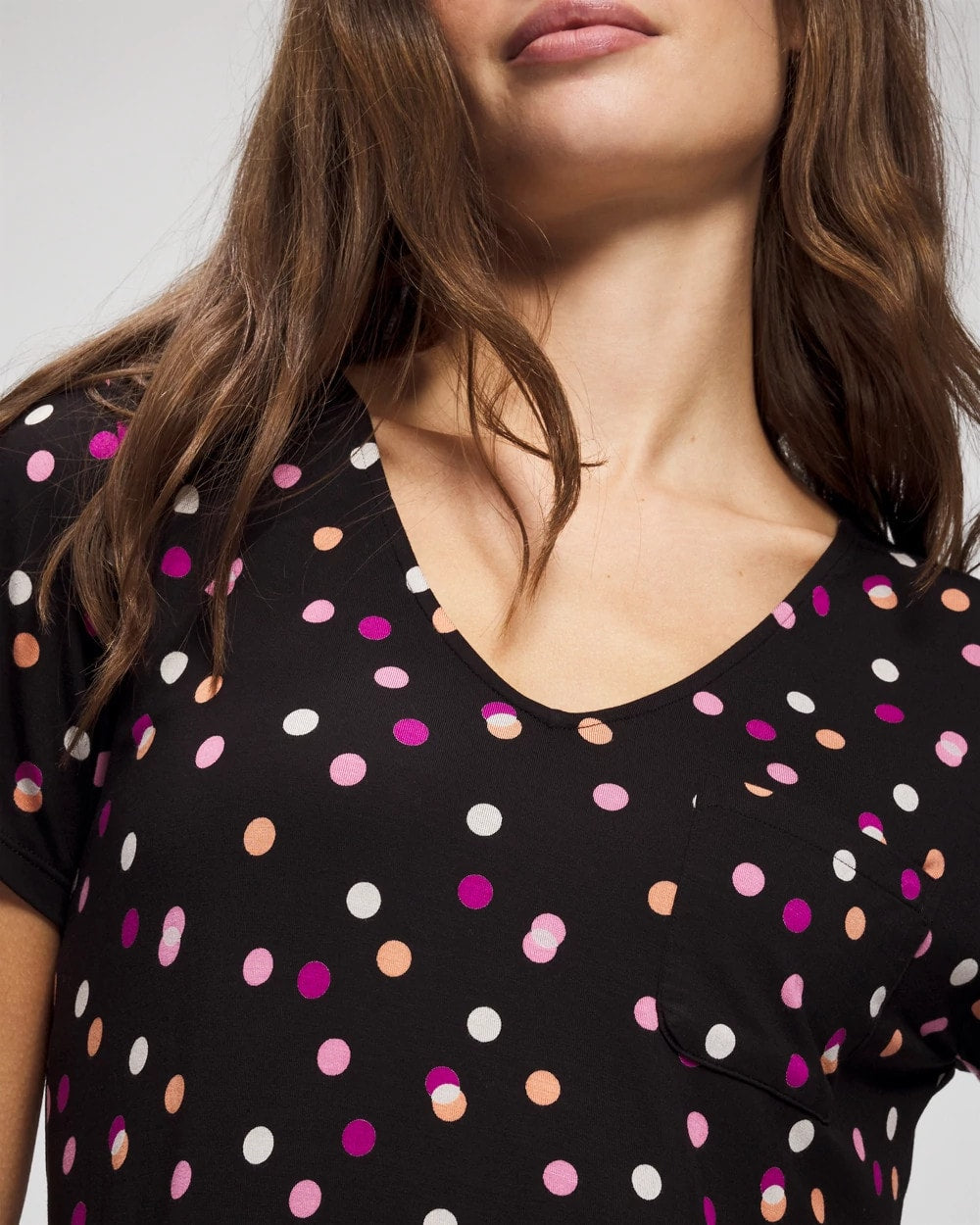 DANCING DOTS BLACK - Short Sleeve Sleepshirt