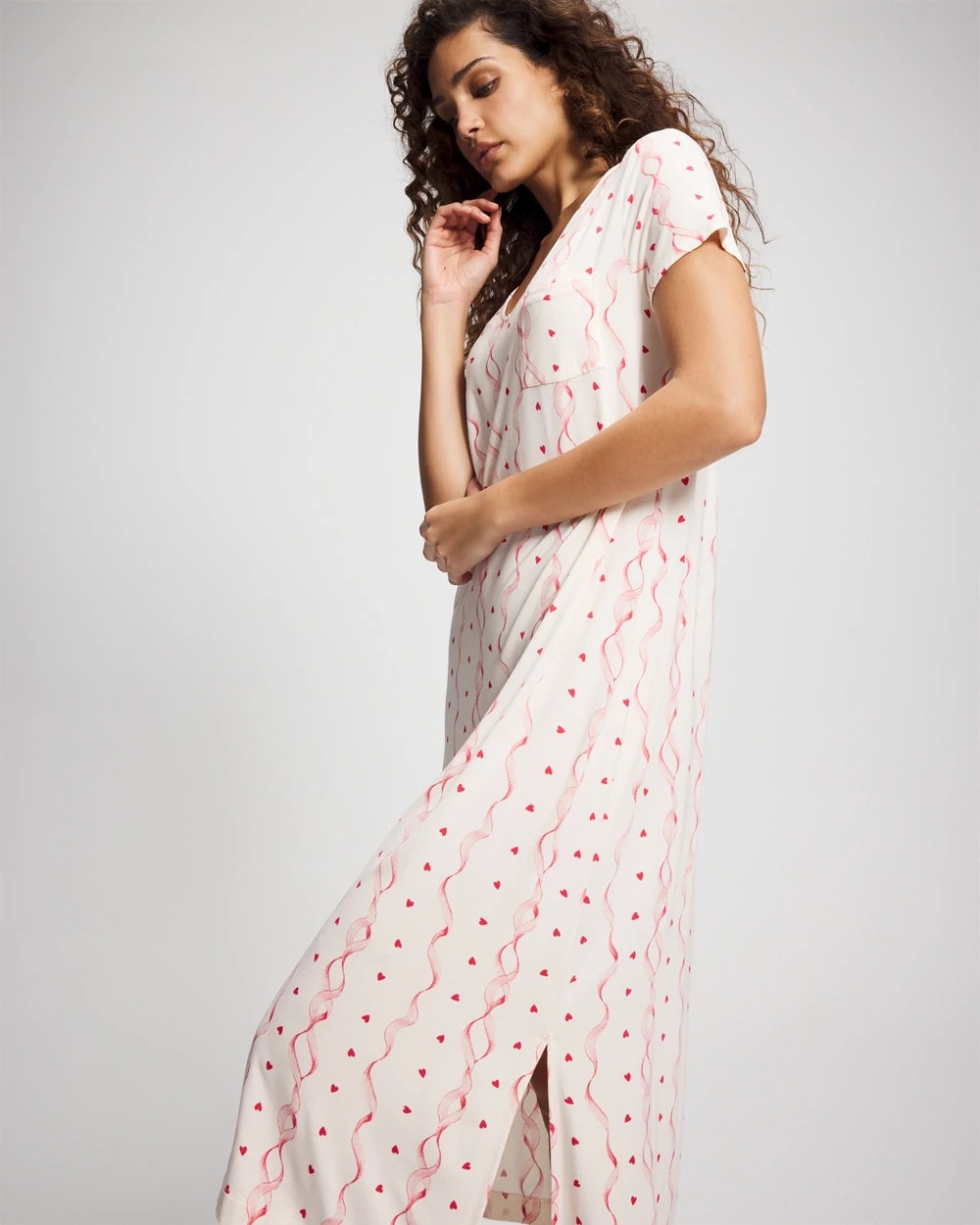 COQUETTE VALENTINE CHAMP - Short Sleeve Long Sleepshirt