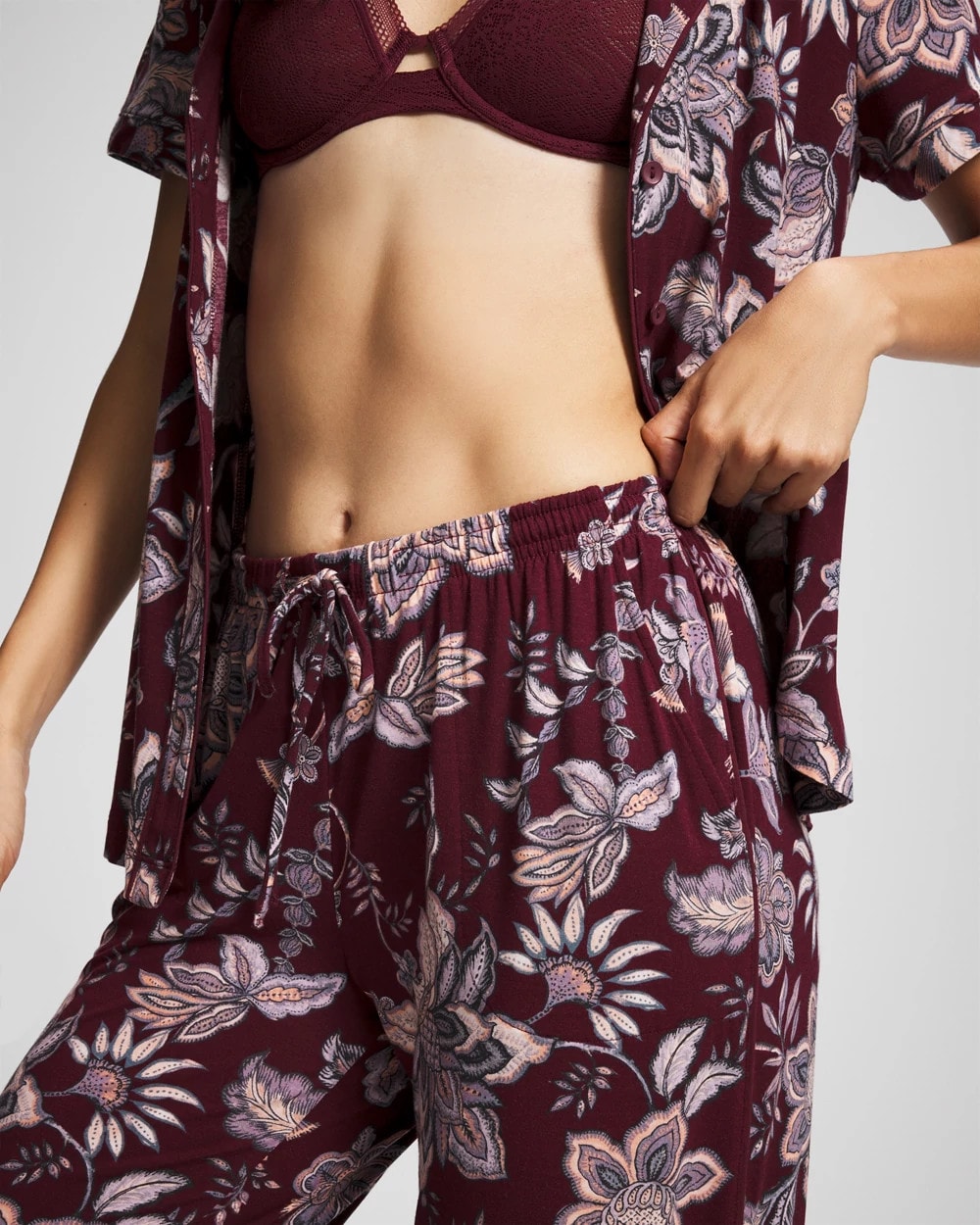 PAISLEY SPLENDOR PLUM - Piped Crop Pajama Pants