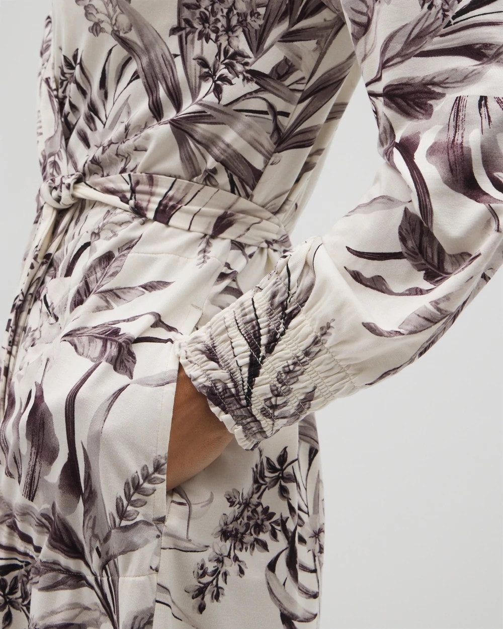 PALM PERFECT CHAMPAGNE - Long-Sleeve Short Robe