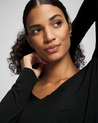 BLACK - Long-Sleeve Sleepshirt