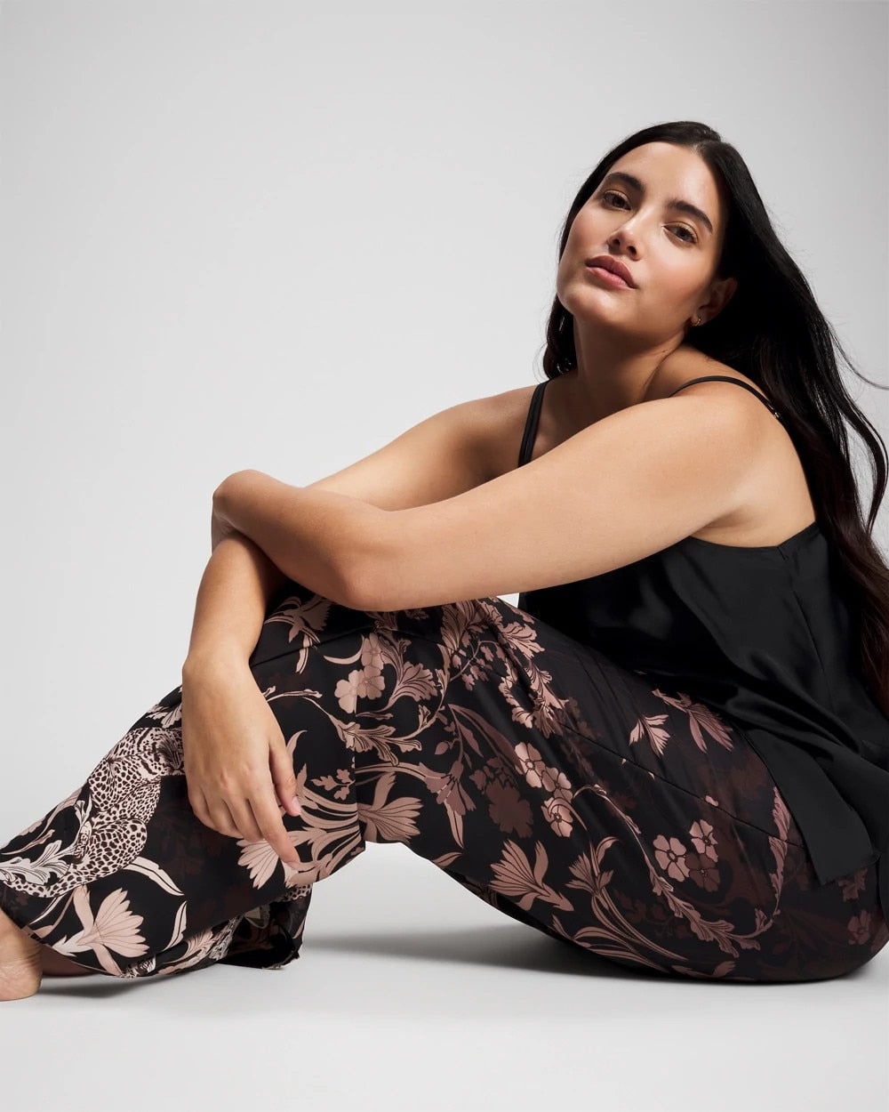 SAVANNA DAMASK BDR - Pajama Pants