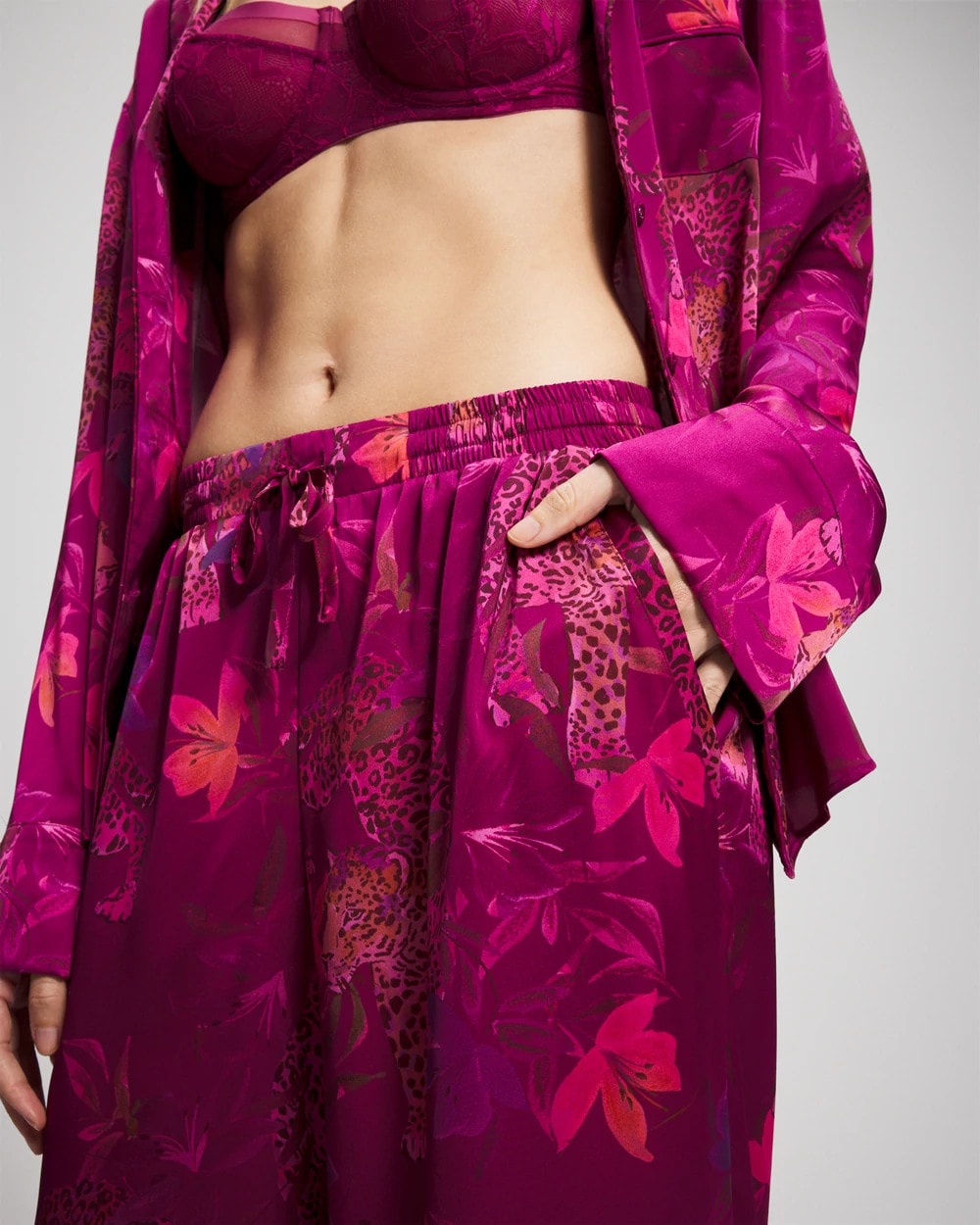 WILD WONDERS MAGENTA - Pajama Pants