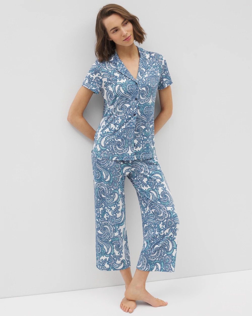 SHOW OFF PAISLEY COCONUT - Short Sleeve Notch Collar Pajama Top