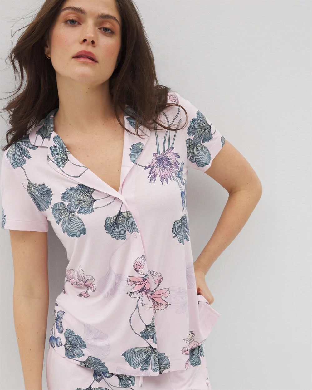 FLORAL HAVEN SUGAR COATED - Short Sleeve Notch Collar Pajama Top