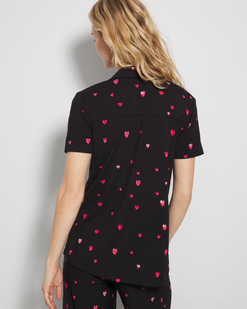 FLOATING HEARTS BLACK RED - Short Sleeve Notch Collar Pajama Top