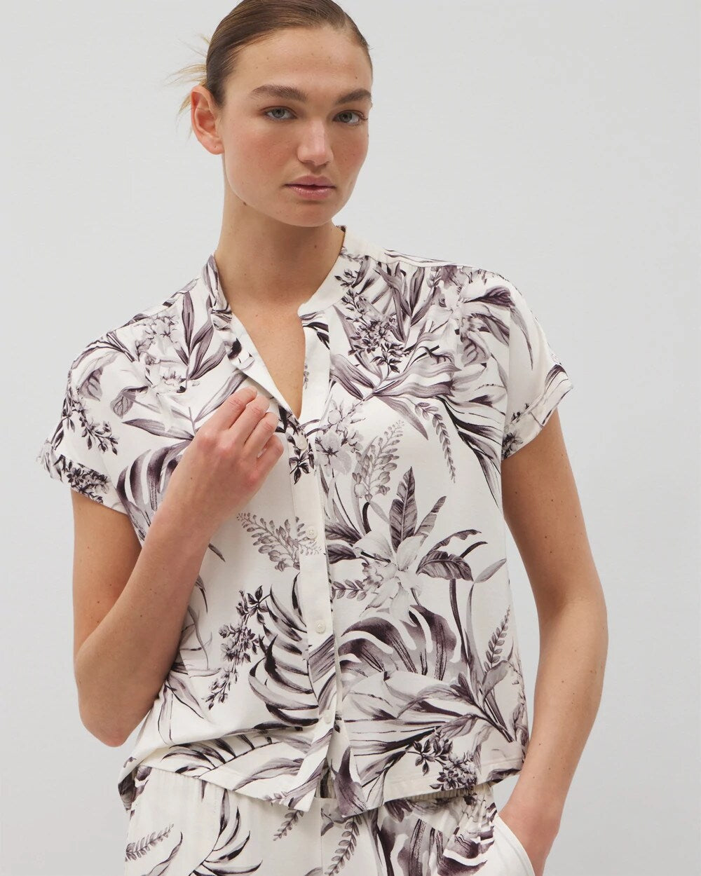 PALM PERFECT CHAMPAGNE - Short-Sleeve Button-Front Pajama Top