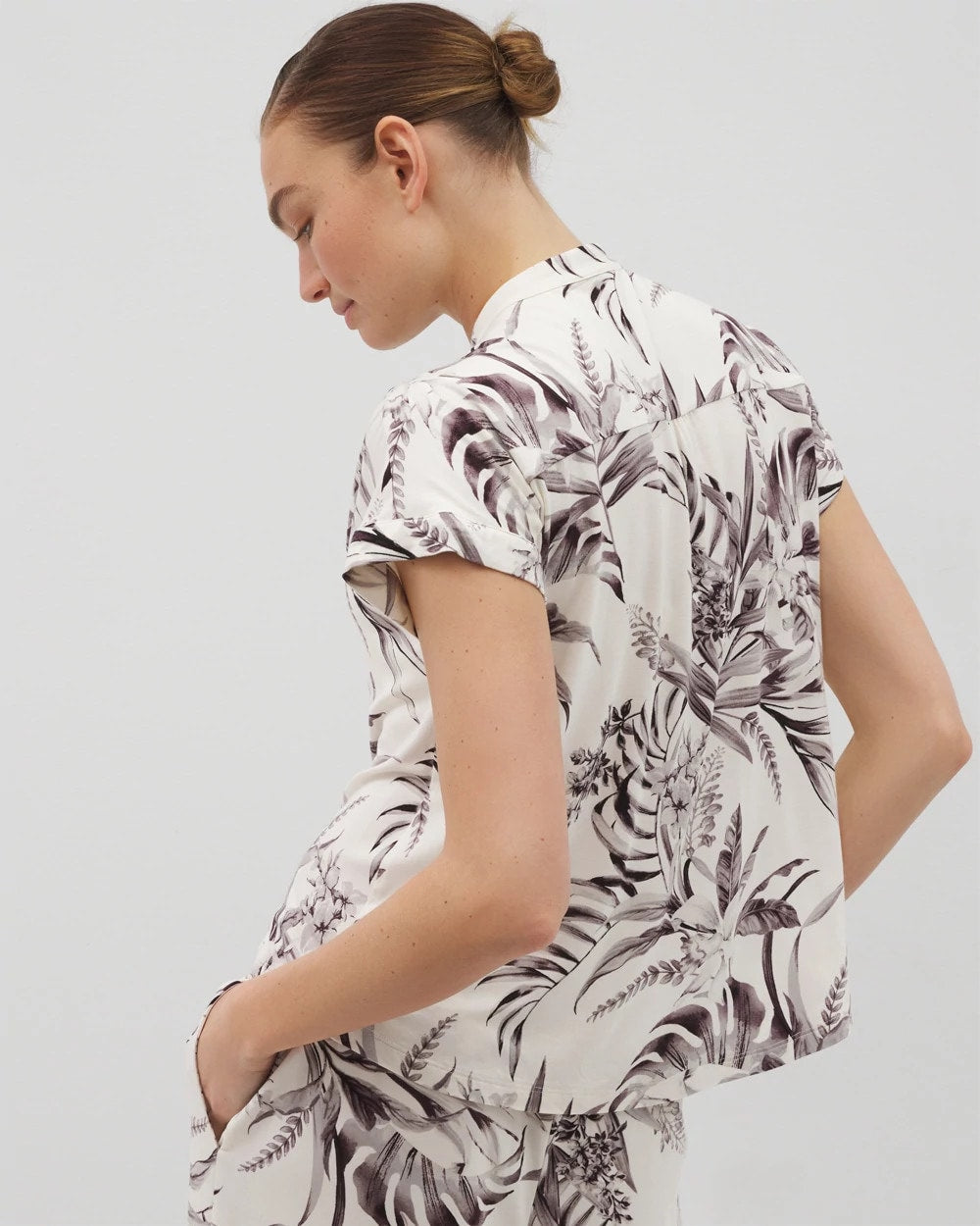 PALM PERFECT CHAMPAGNE - Short-Sleeve Button-Front Pajama Top