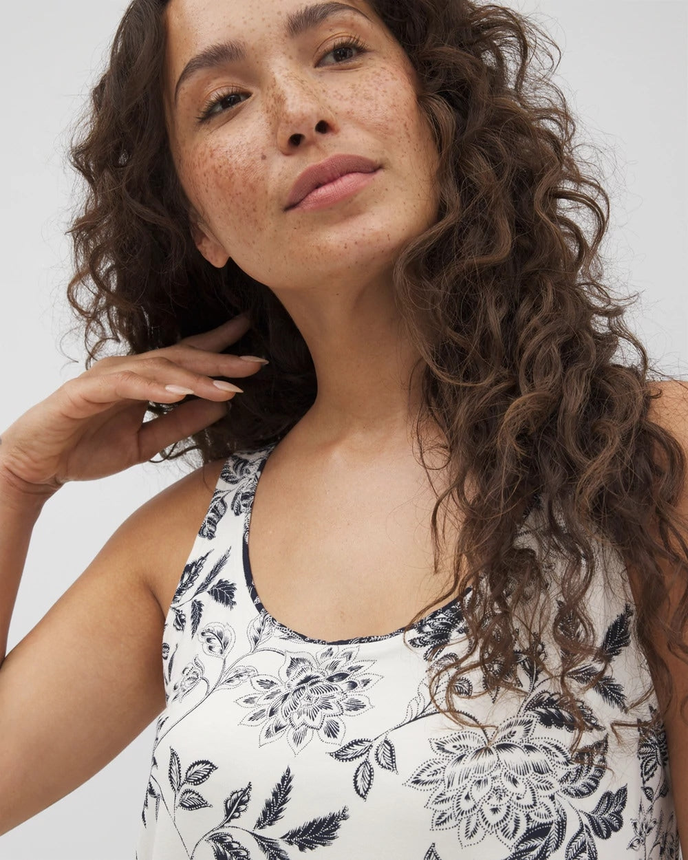 MEANDERING GARDEN CHAMP - Pajama Tank With Piping