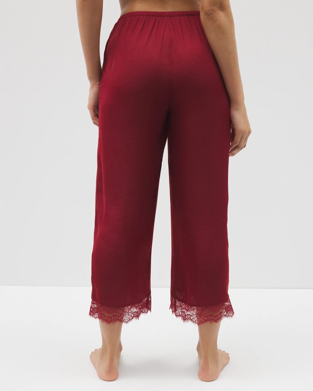 FIRST KISS - Lace Trim Crop Pajama Pant