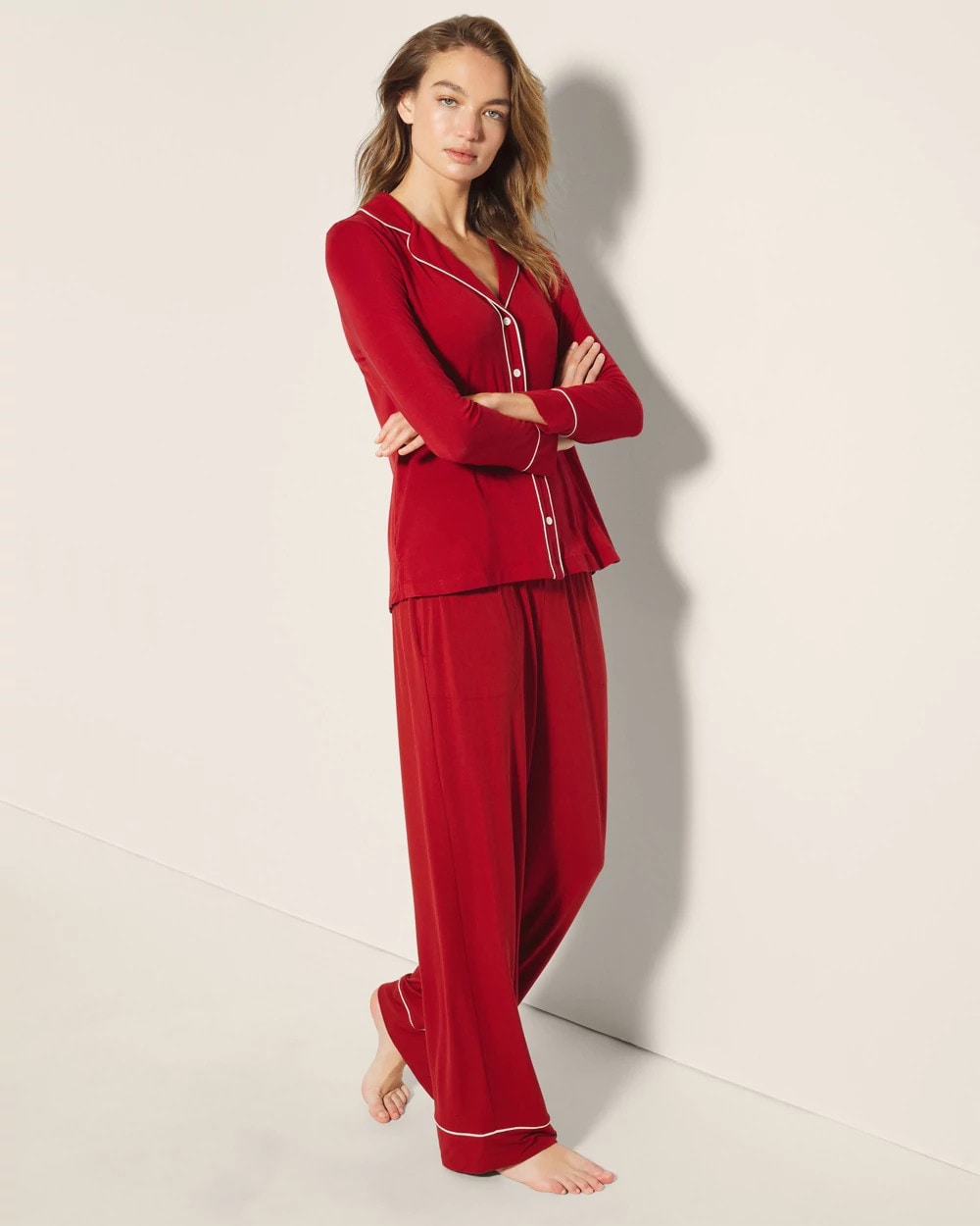 PAINT THE TOWN RED - Long-Sleeve Notch Collar Pajama Top