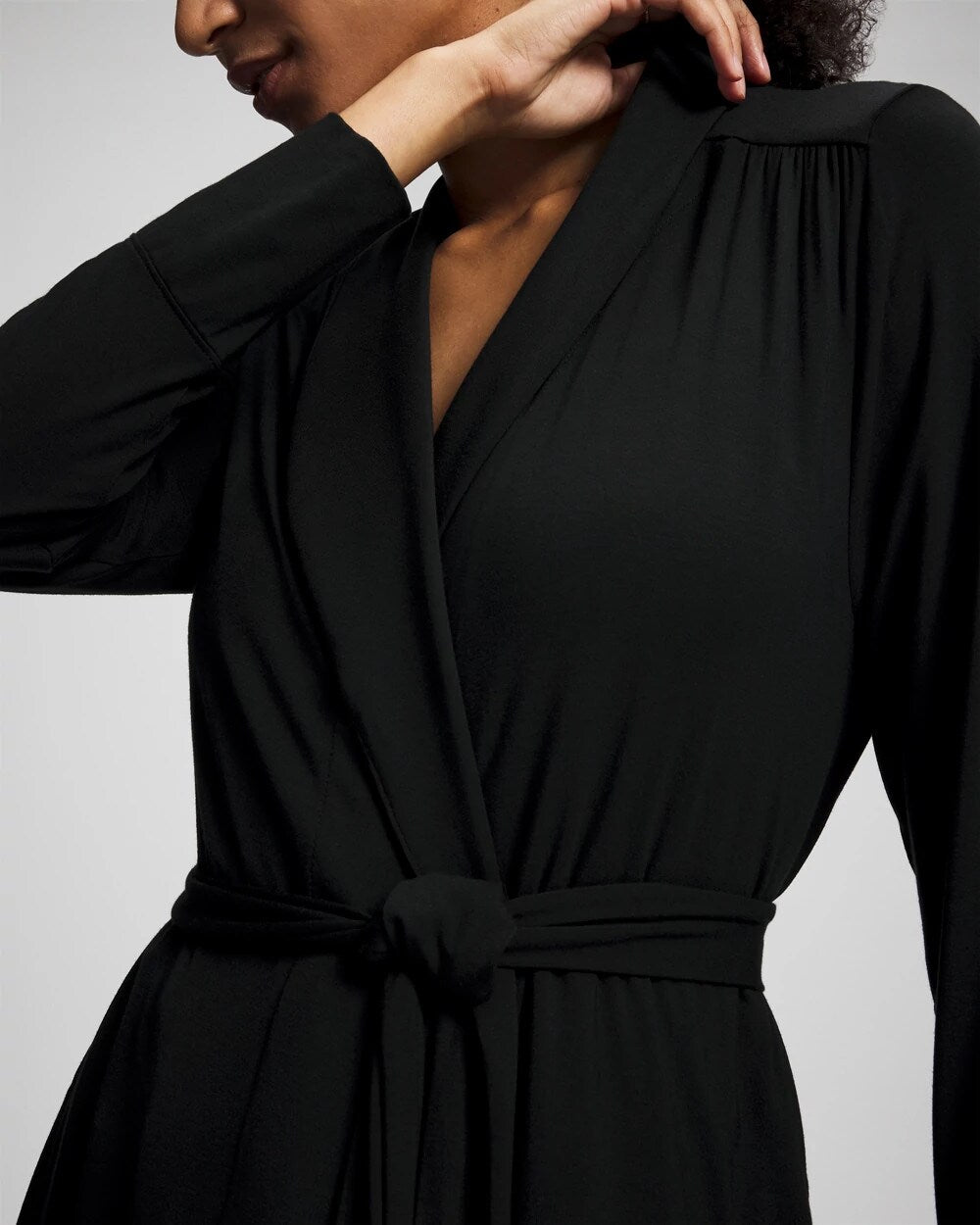 BLACK - Short Robe