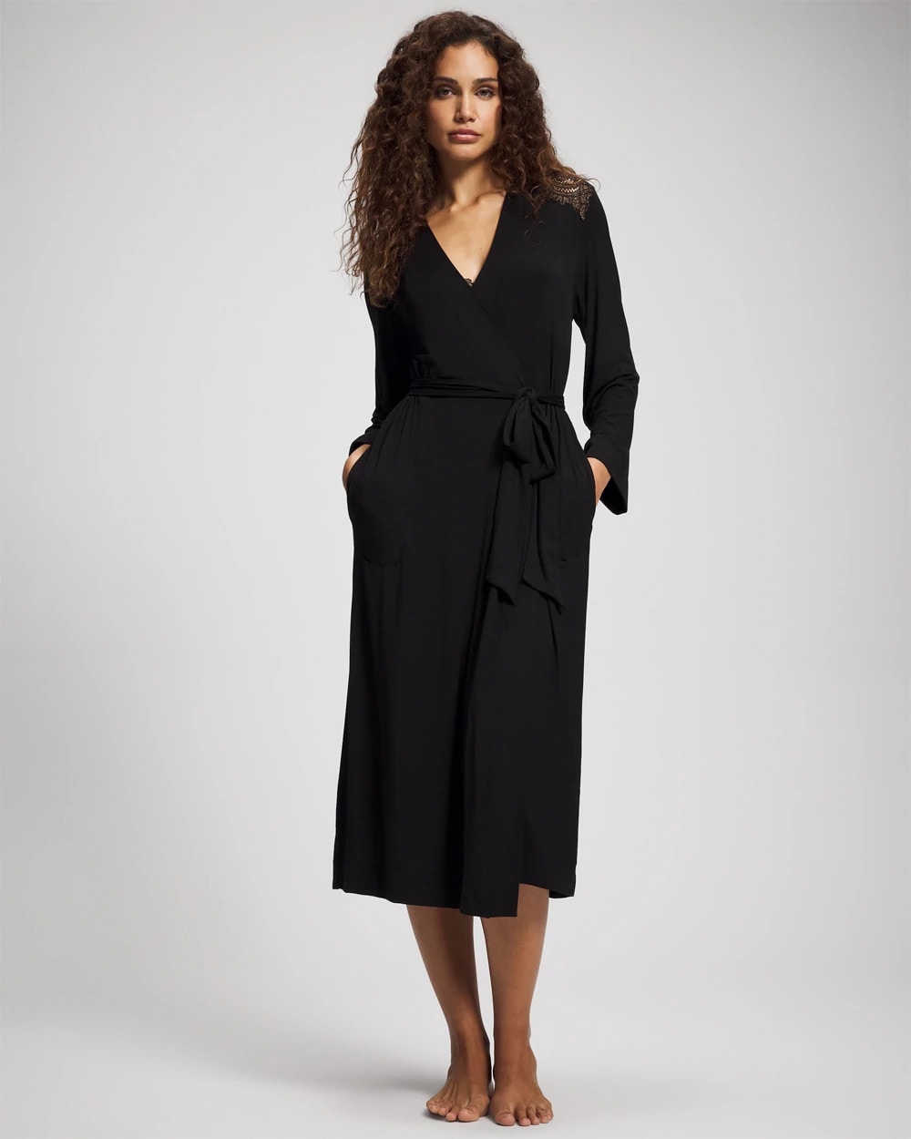 BLACK - Long Robe with Lace