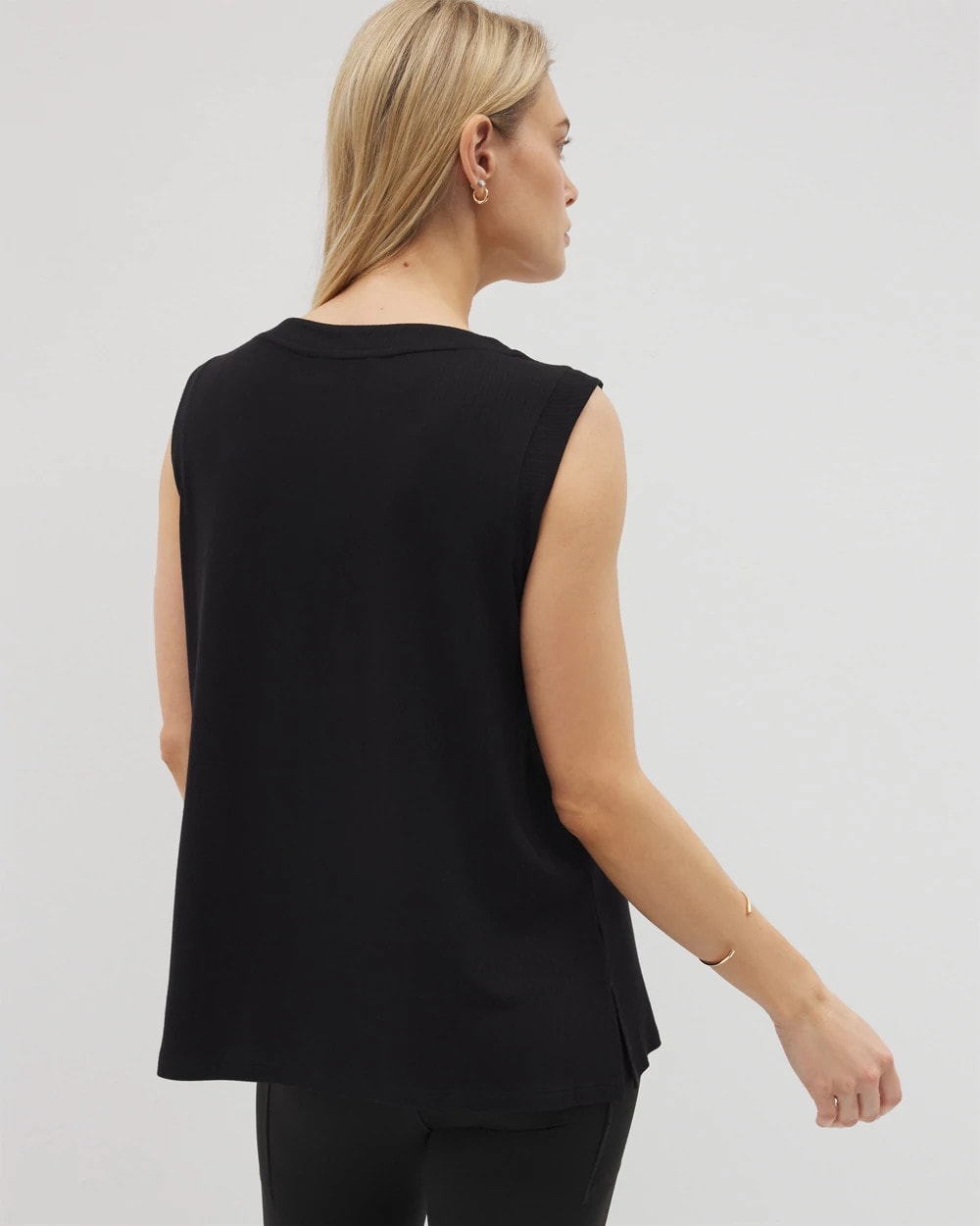 BLACK - Rib Knit Sleeveless Top