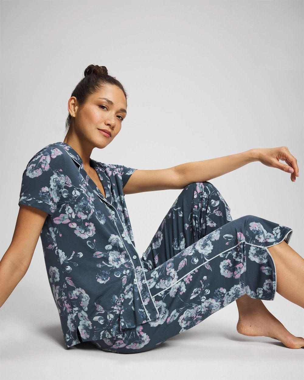 FLORA SHIMMER PETROL - Piped Short Sleeve Notch Collar Pajama Top