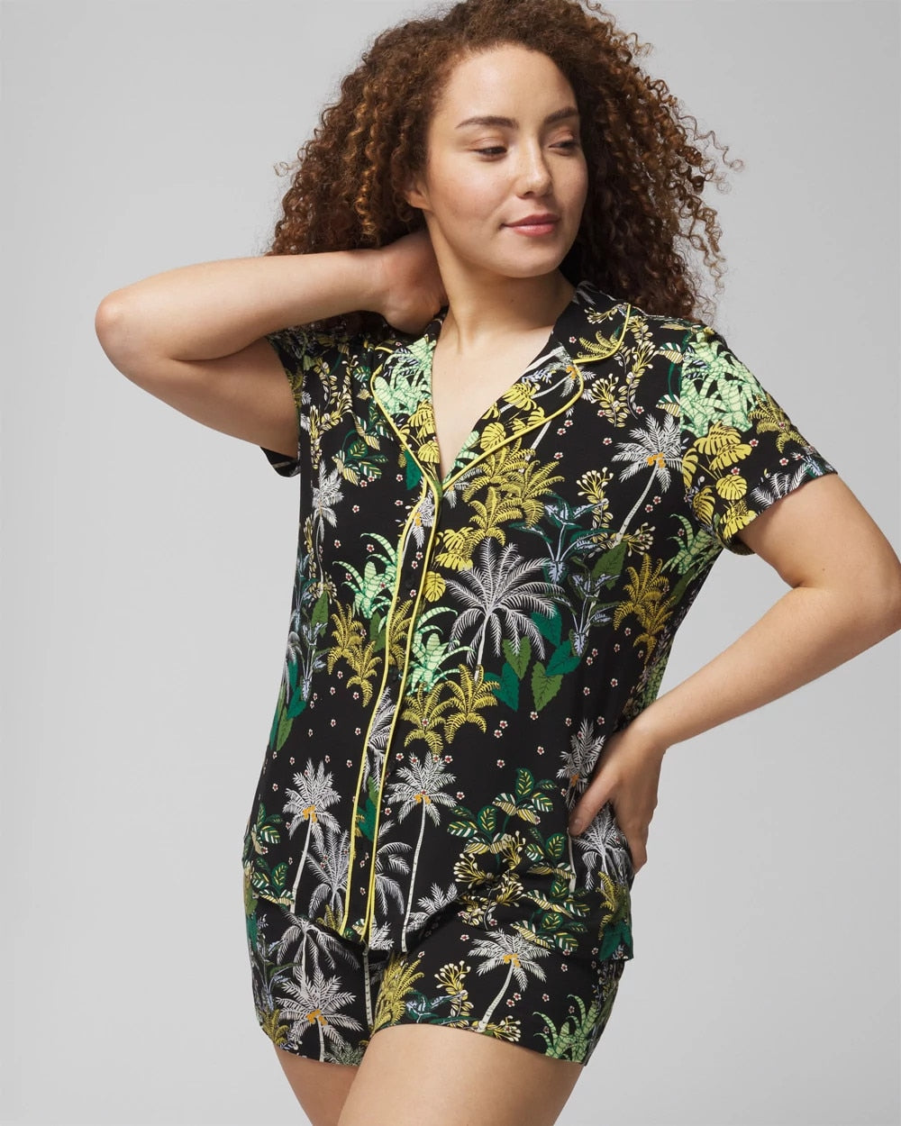 OASIS PALMS BLACK/WS - Piped Short Sleeve Notch Collar Pajama Top