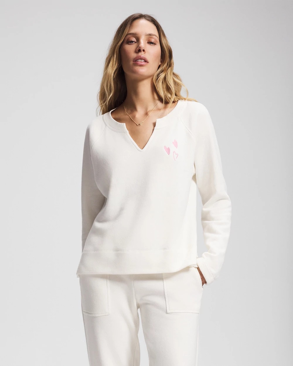SHEA - Essential Terry V-Neck Sweatshirt