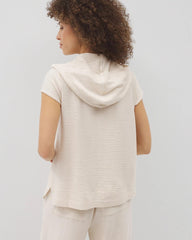 PARCHMENT - Crinkle Knit Short Sleeve V-Neck Hoodie