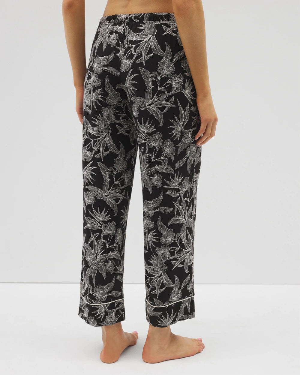 PLUMERIA BLOOMS BLK CH - Printed Pajama Pants