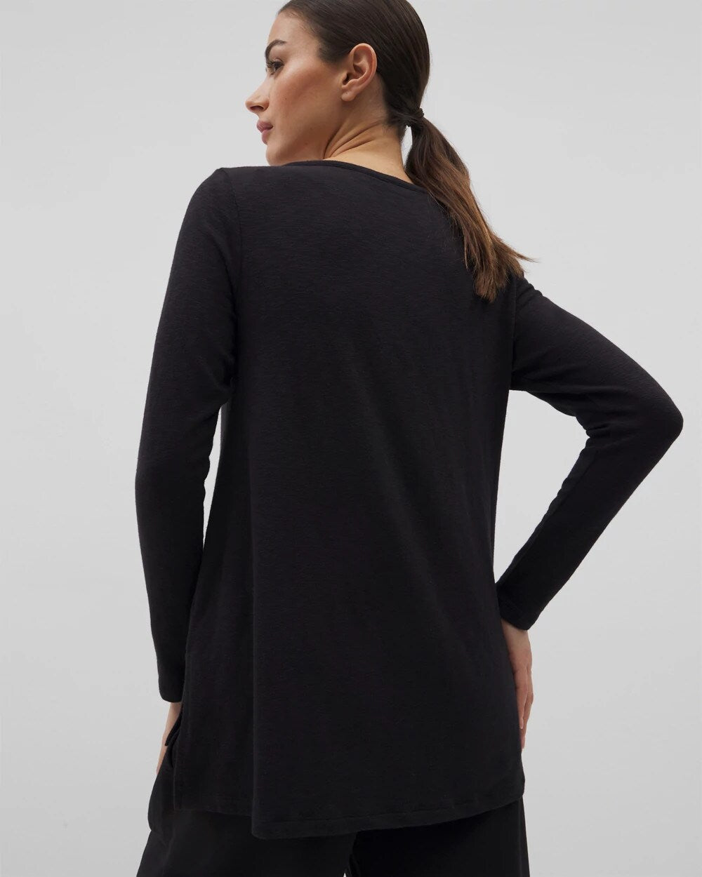 BLACK - Long-Sleeve Top