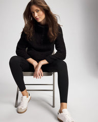 BLACK - Sherpa Pullover