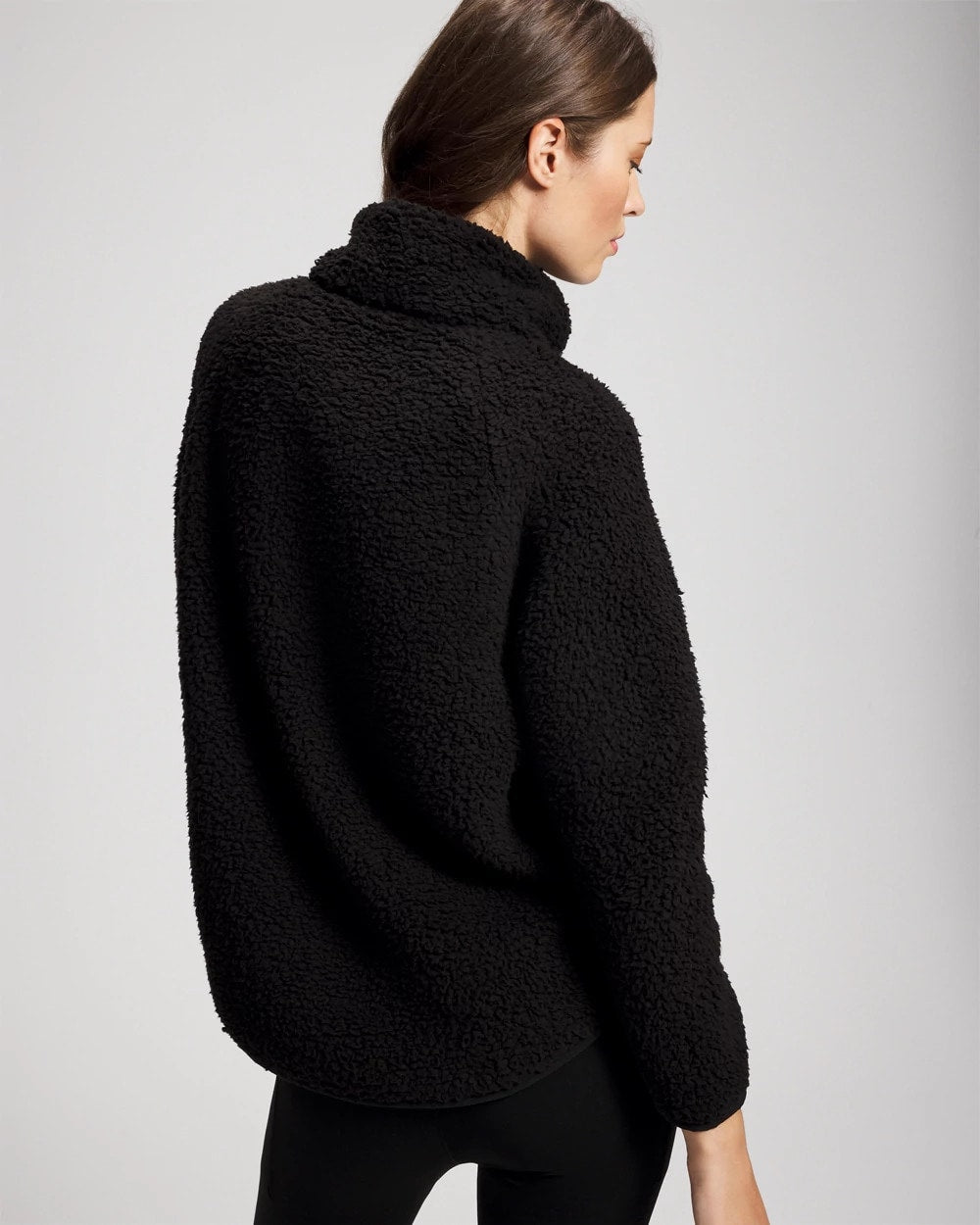 BLACK - Sherpa Pullover