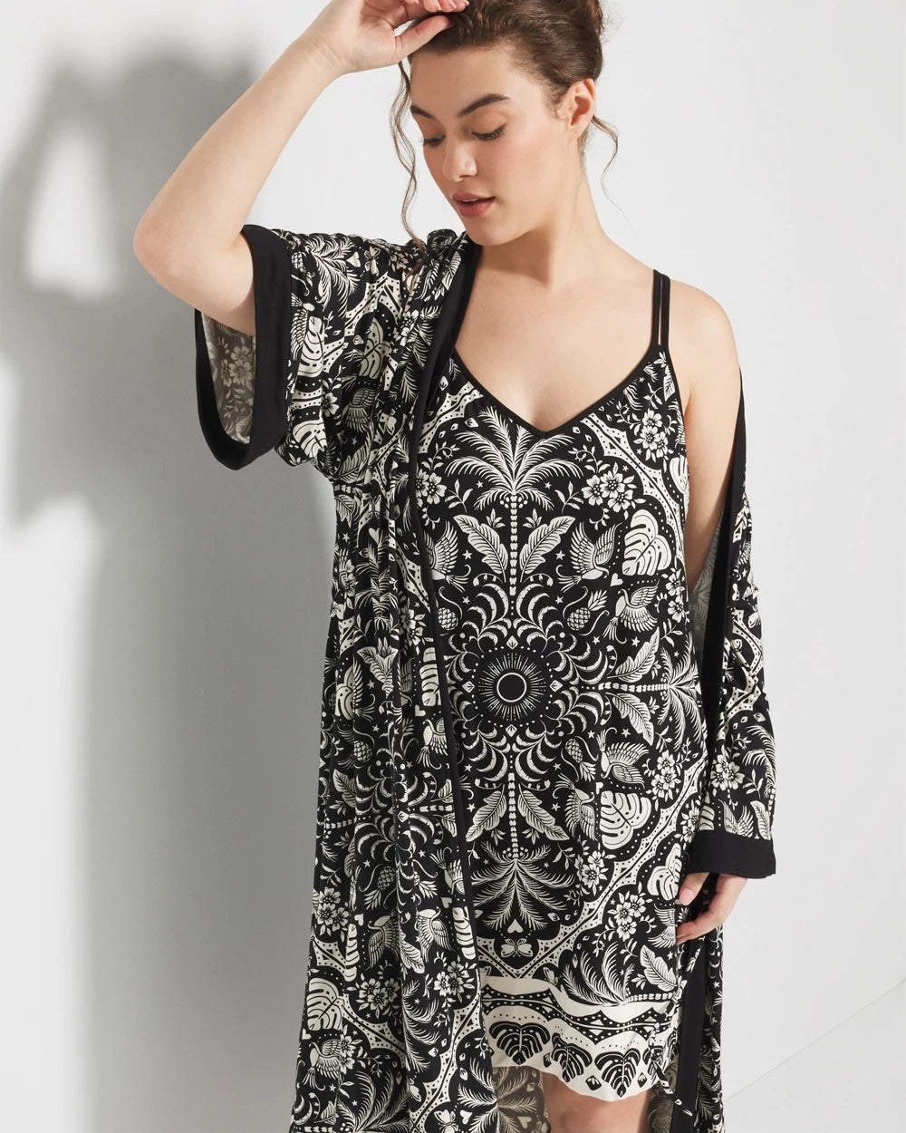 AMAZONIA TILE BLACK - Short Robe