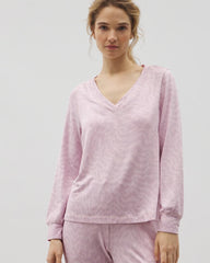 CANT BE TAMED LILAC - Long-Sleeve V-Neck Pajama Top