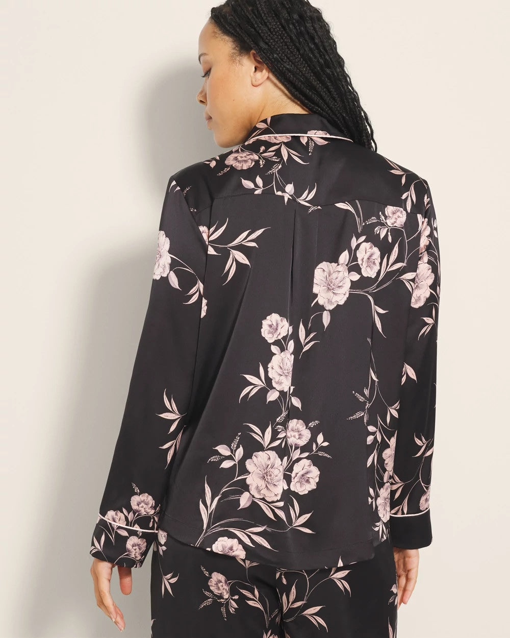 NOSTALGIA FLORA BLACK - Long-Sleeve Notch Collar Pajama Top