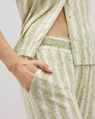 CHILL STRIPE CHAMPAGNE - Cropped Pajama Pants