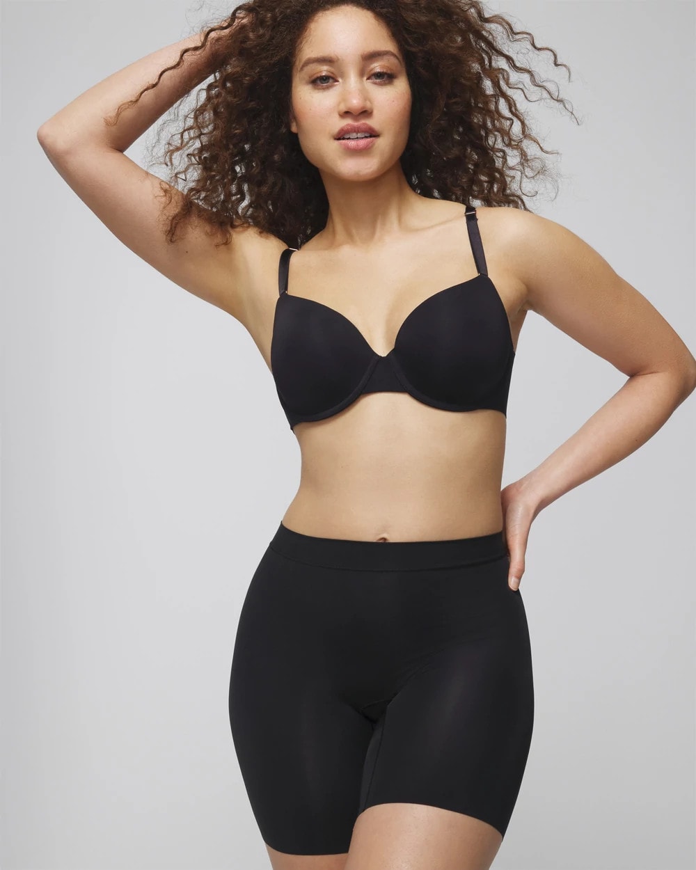 BLACK - Lightweight Smoothing Short