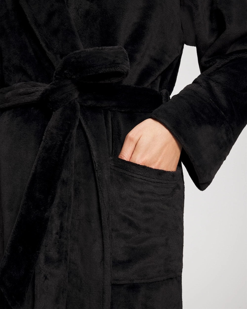 BLACK - Long Robe