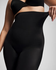BLACK - Mid Level Cooling Super High Waist Short