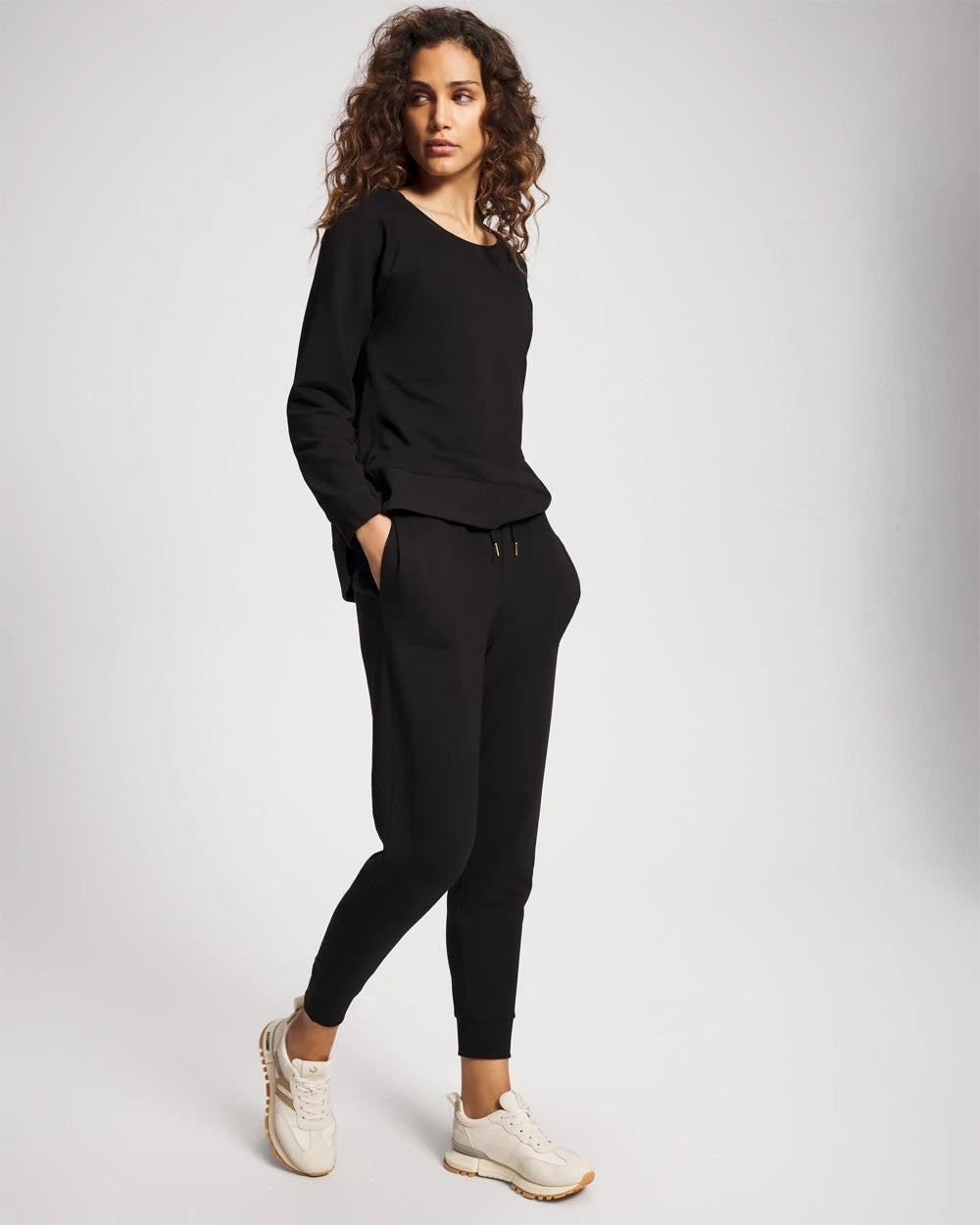BLACK - Essential Terry Jogger