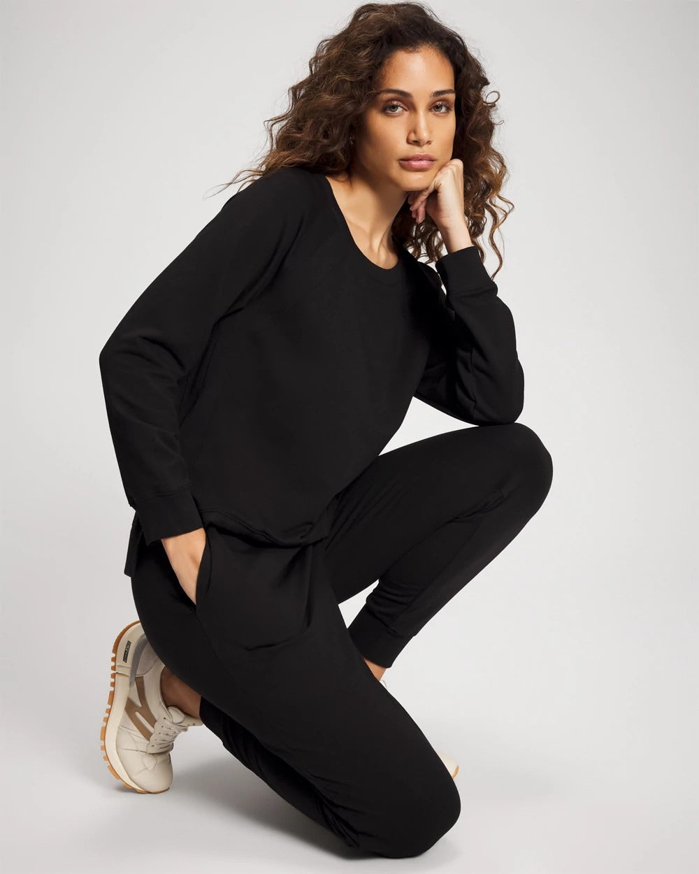 BLACK - Essential Terry Crewneck Sweatshirt