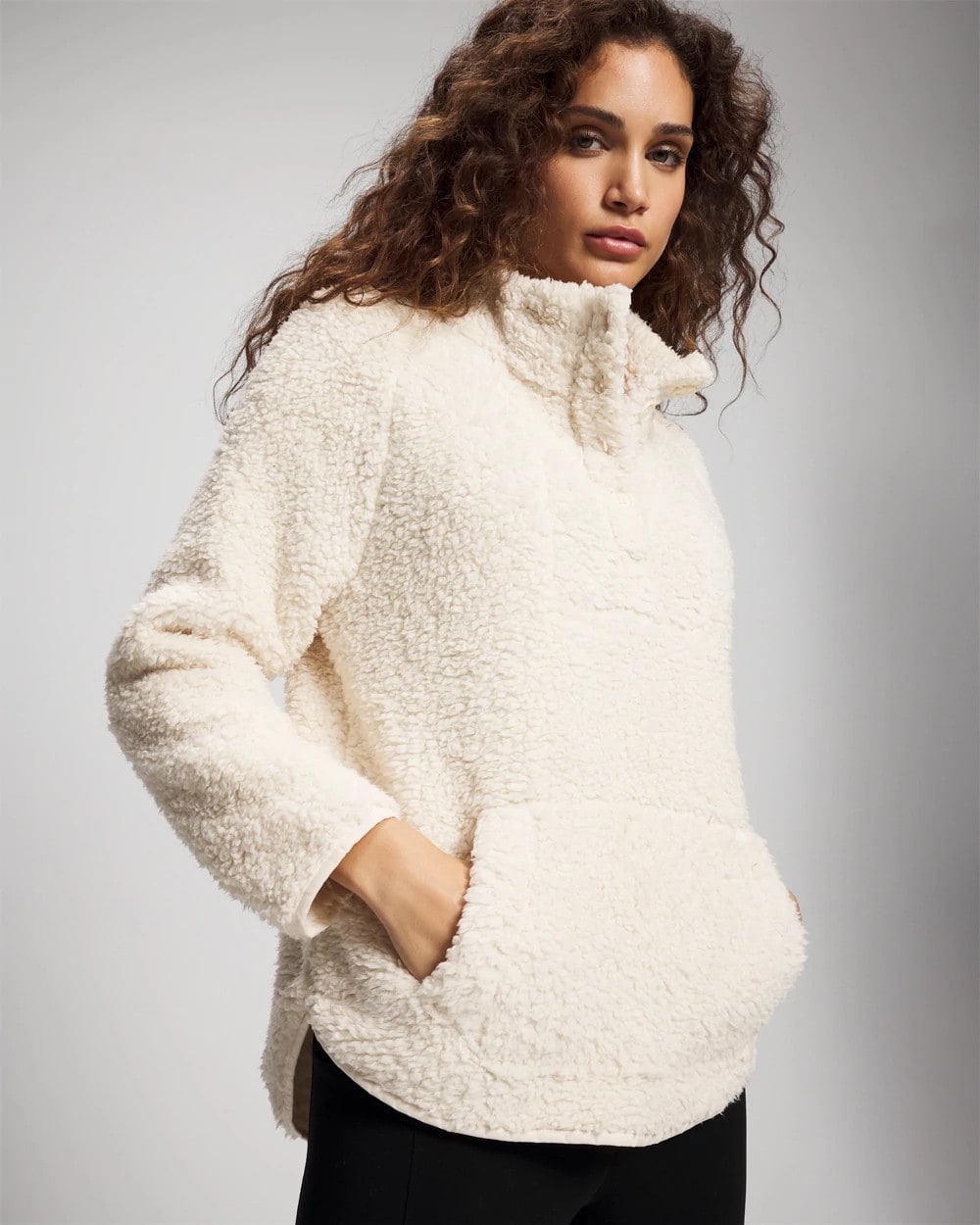 PARCHMENT - Sherpa Pullover