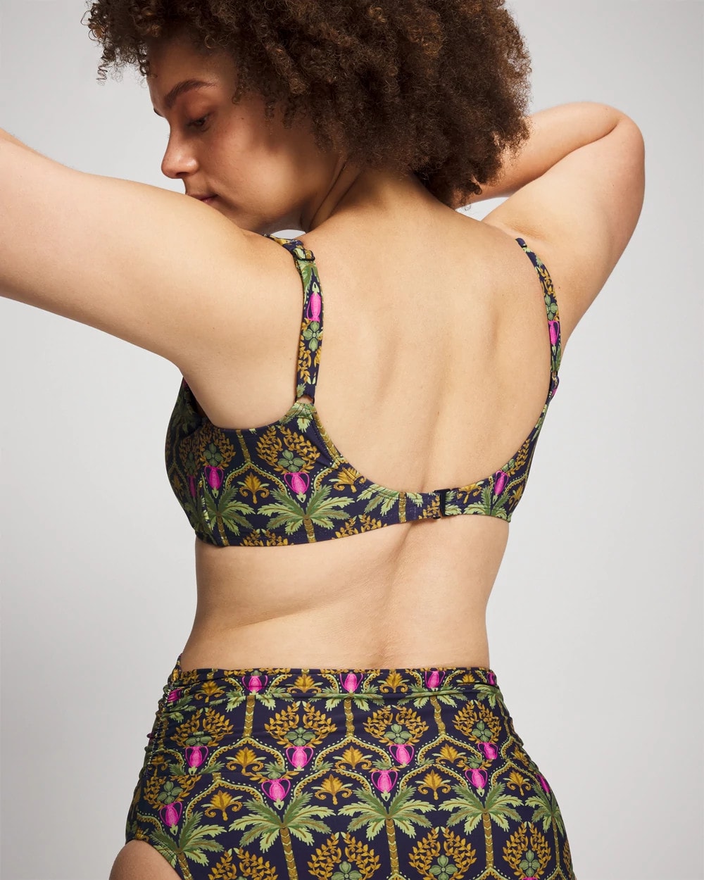 PALMY PATTERNS NAVY - Tie Front Bikini Top