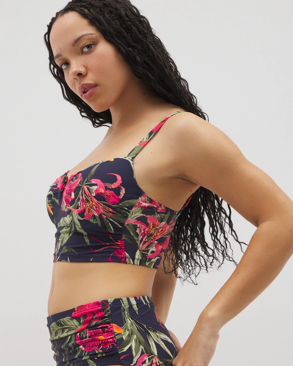 LE TIGRE TROPICAL NAVY - Soma Swim V-Wire Cropped Bikini Top