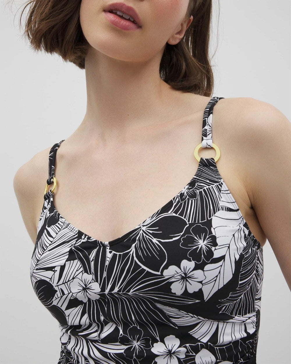 BLACK - Scoop Neck Tankini