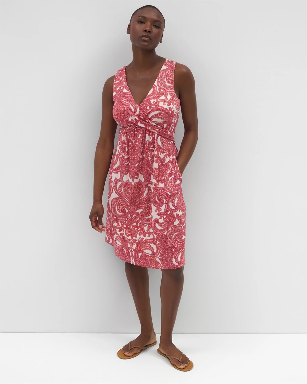 SHOW OFF PAISLEY PEACH - V-Neck Short Bra Dress